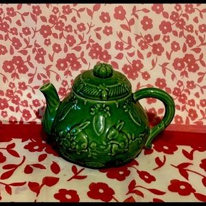 Bordallo Pinheiro Green rabbit teapot